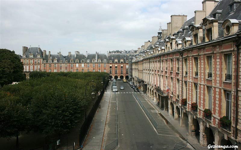 Place des Vosges,Paris