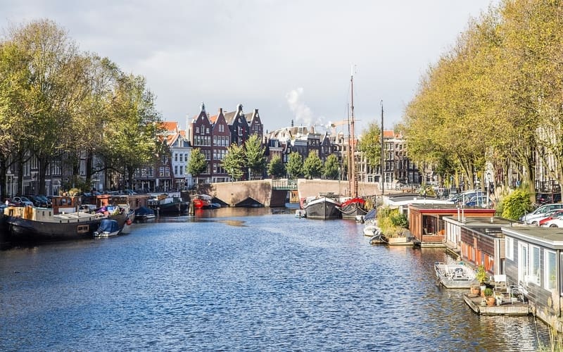 Amsterdam Otelleri ve Amsterdam Otel Fiyatları