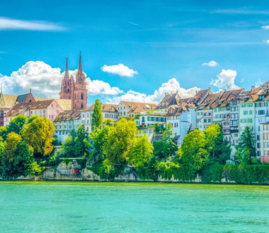 Basel'de Nerede Kalınır ? Bölgeler ve Otel Tavsiyeleri